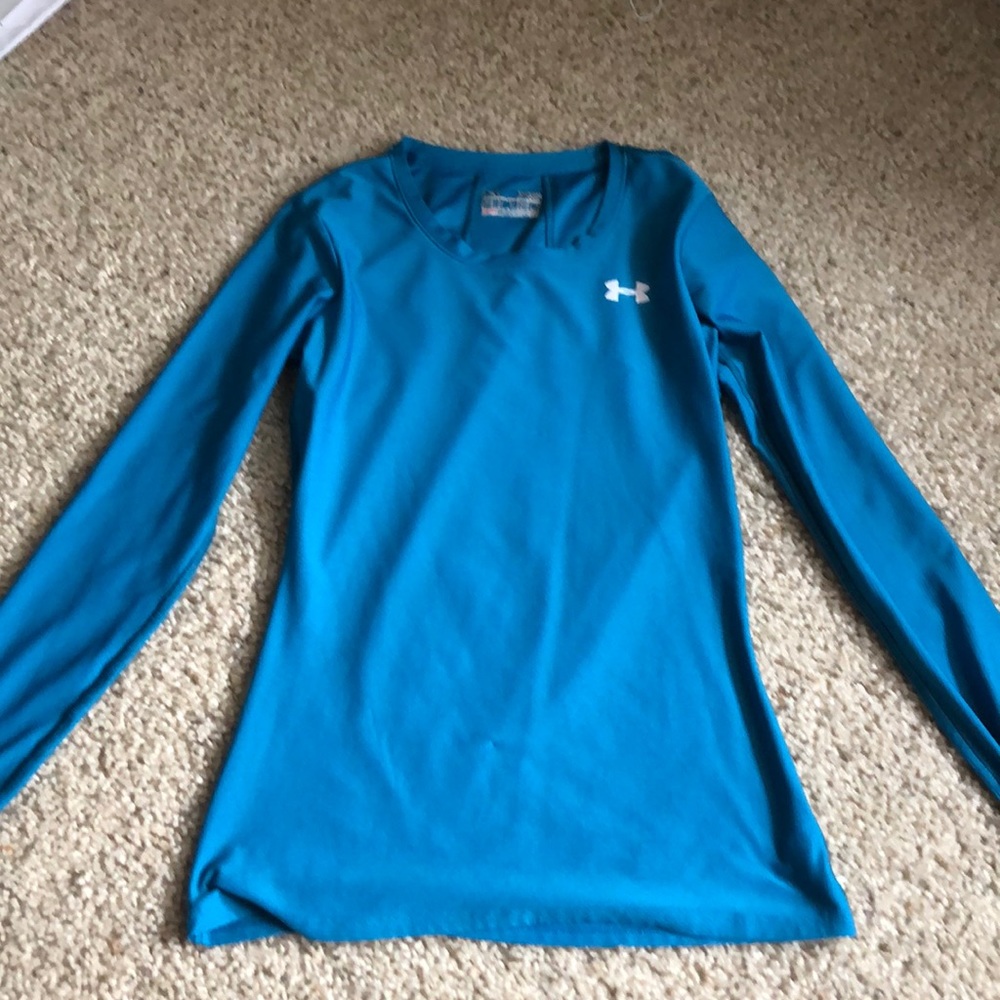 Under armour running top